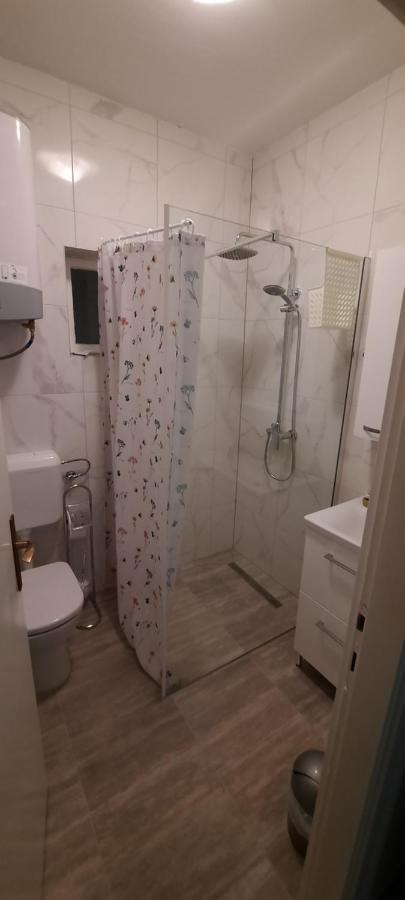 Apartmani "Alenka" Primošten Εξωτερικό φωτογραφία