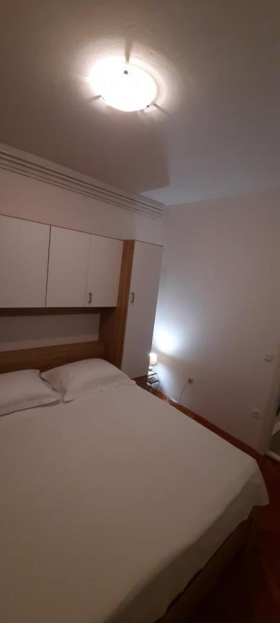 Apartmani "Alenka" Primošten Εξωτερικό φωτογραφία