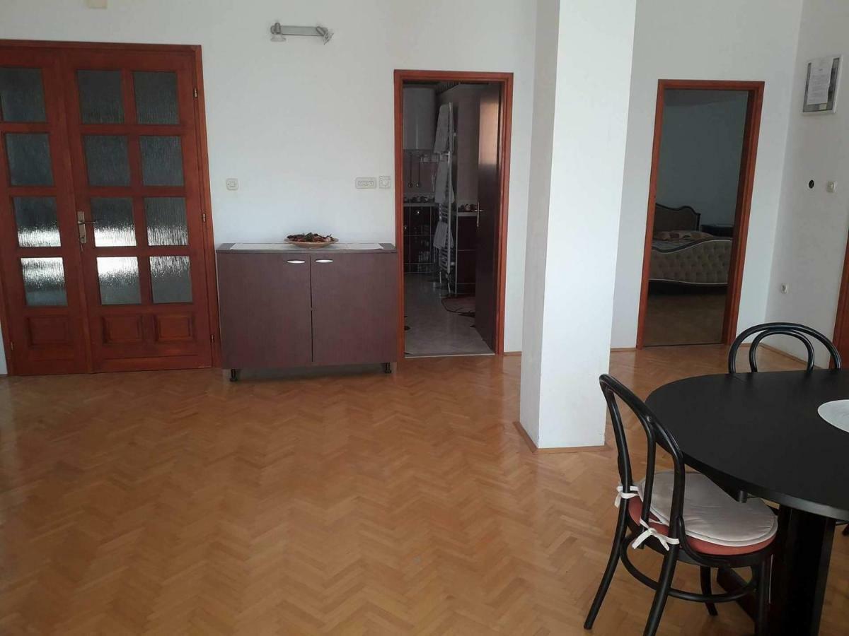 Apartmani "Alenka" Primošten Εξωτερικό φωτογραφία