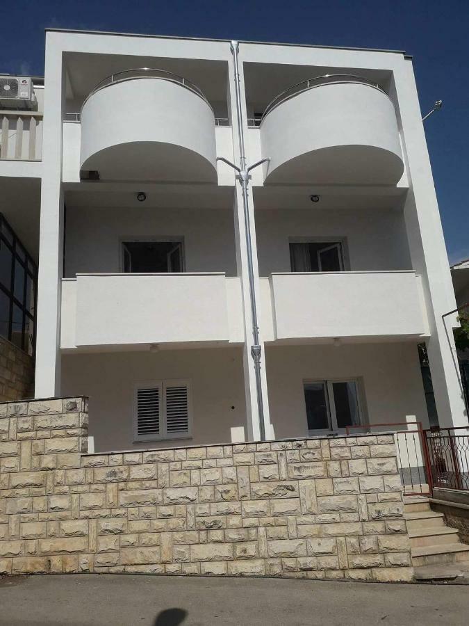 Apartmani "Alenka" Primošten Εξωτερικό φωτογραφία